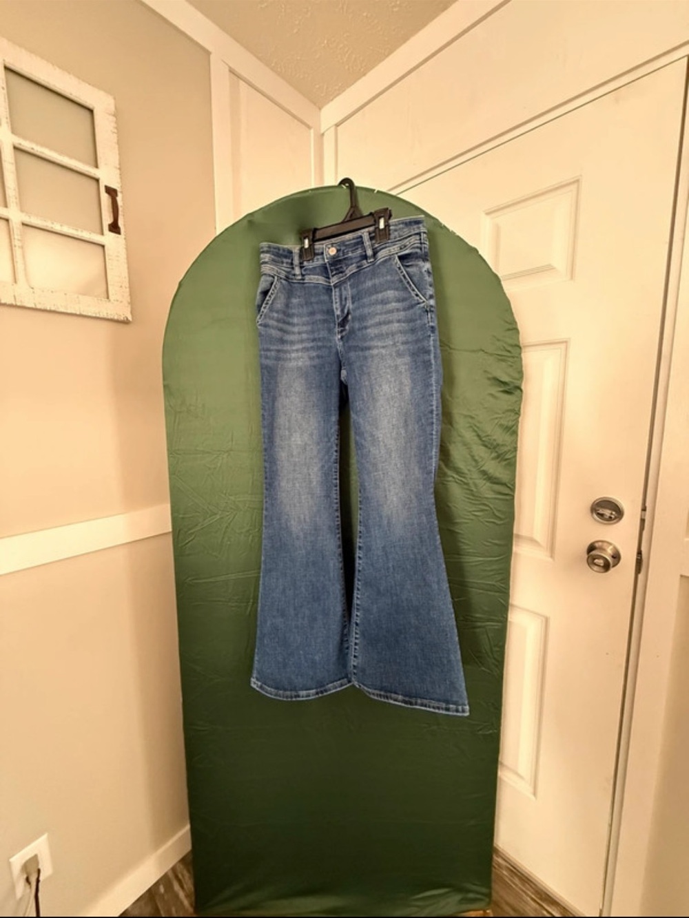 American Eagle Outfitters Medium Blue Wide-Leg Jeans